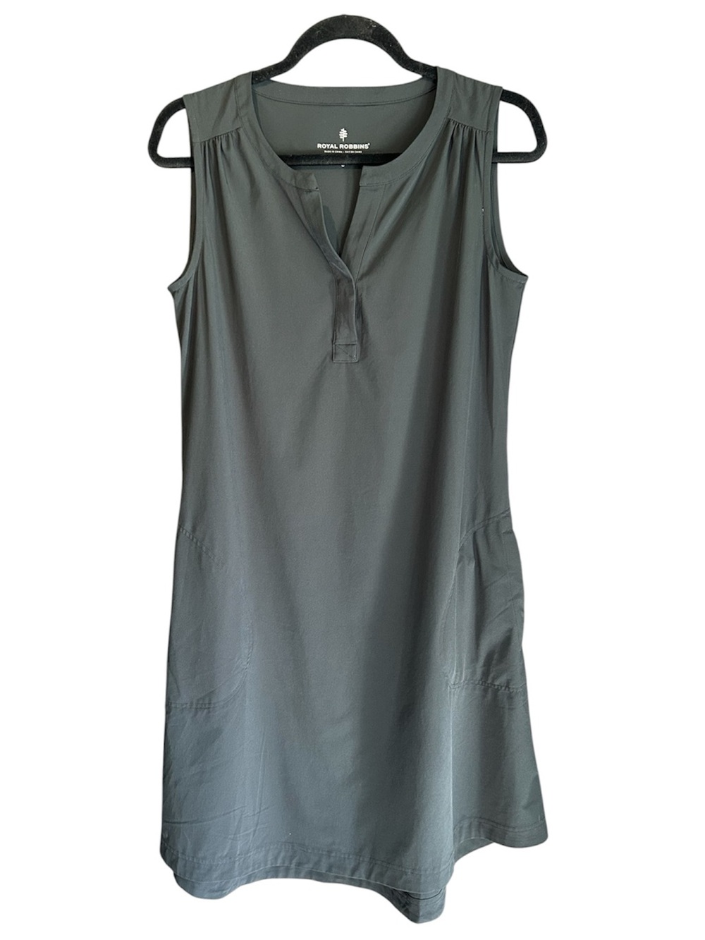 Royal Robbins Sleeveless Black Midi Dress with Self Tie
